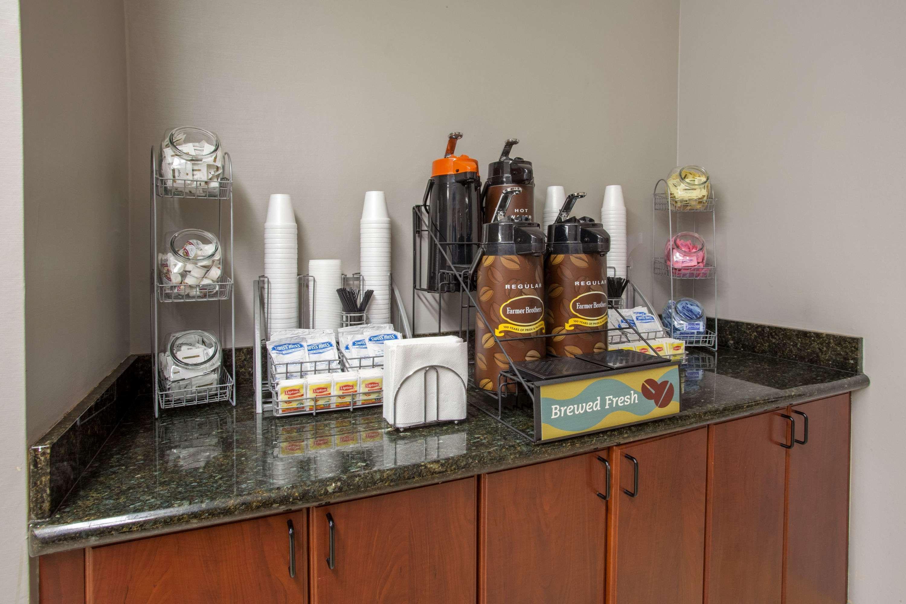 Super 8 By Wyndham West Monroe Ξενοδοχείο Εξωτερικό φωτογραφία